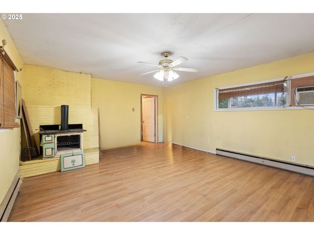 3607 Se 130TH Ave, Portland, OR 97236