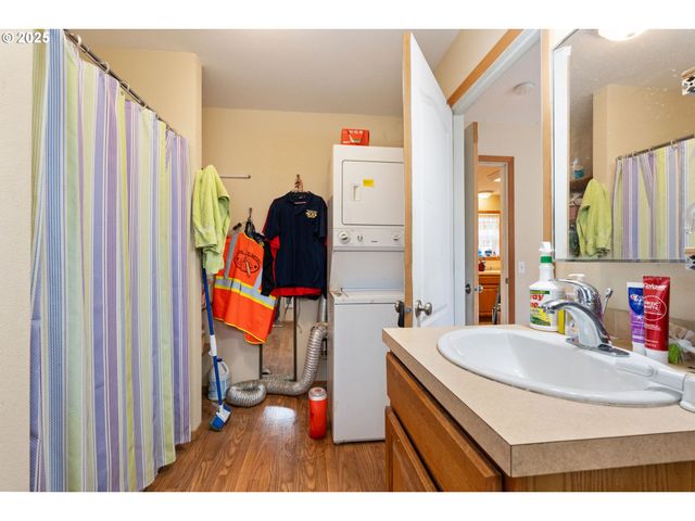 3607 Se 130TH Ave, Portland, OR 97236