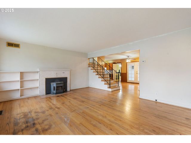 3607 Se 130TH Ave, Portland, OR 97236