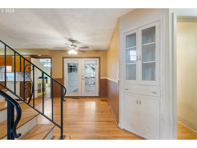 3607 Se 130TH Ave, Portland, OR 97236