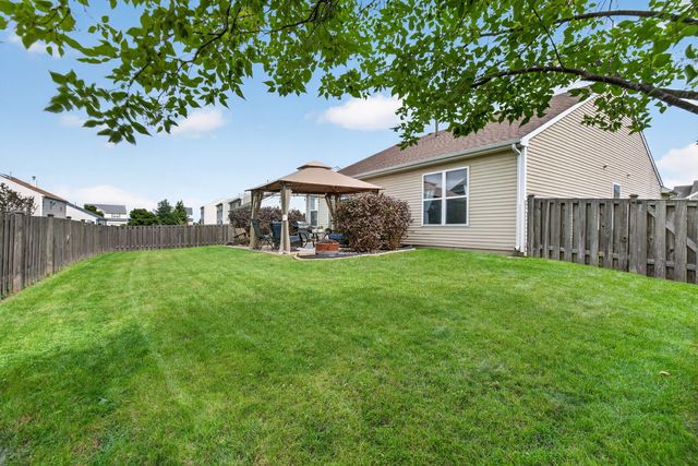 1611 Balboa Drive, Minooka, IL 60447