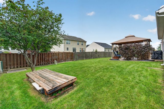 1611 Balboa Drive, Minooka, IL 60447