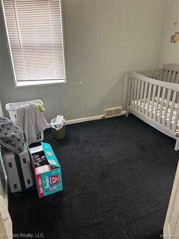 9126 Abington Avenue, Detroit, MI 48228