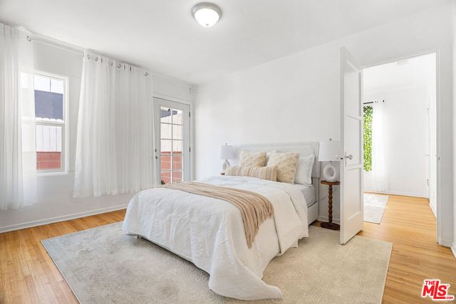 1185 Hauser Boulevard, Los Angeles, CA 90019