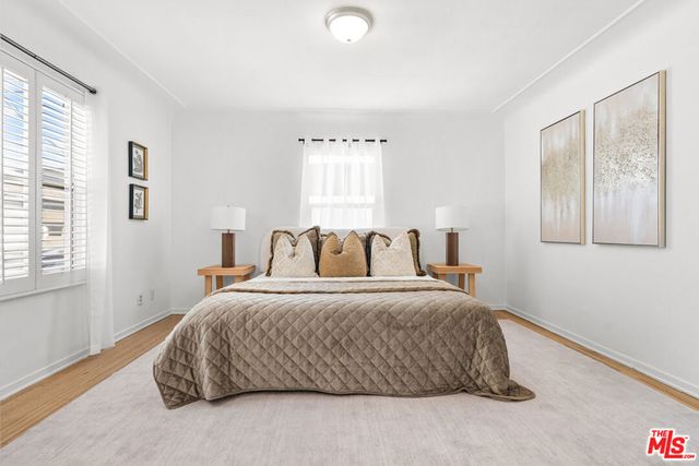 1185 Hauser Boulevard, Los Angeles, CA 90019