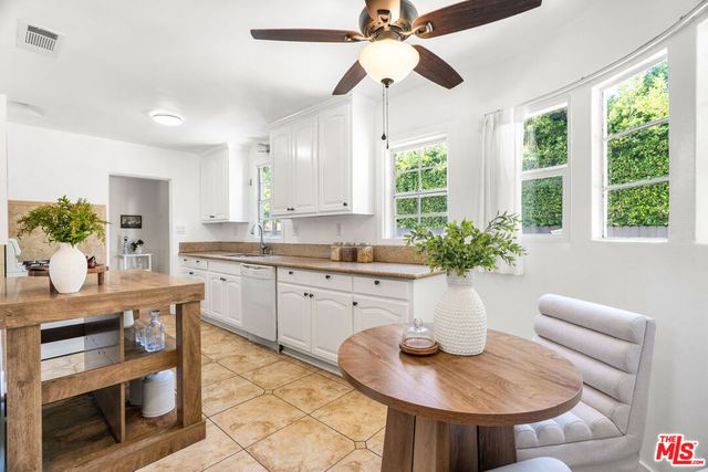1185 Hauser Boulevard, Los Angeles, CA 90019