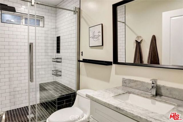 1185 Hauser Boulevard, Los Angeles, CA 90019