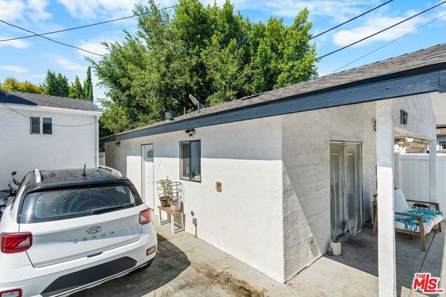 1185 Hauser Boulevard, Los Angeles, CA 90019