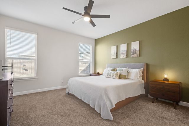 15829 Farringdon Street, Fort Worth, TX 76247