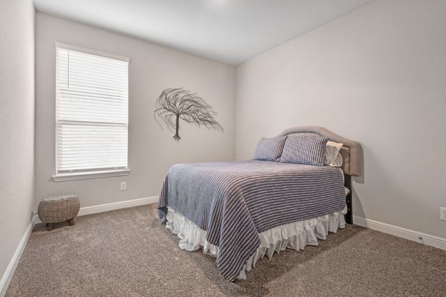 15829 Farringdon Street, Fort Worth, TX 76247