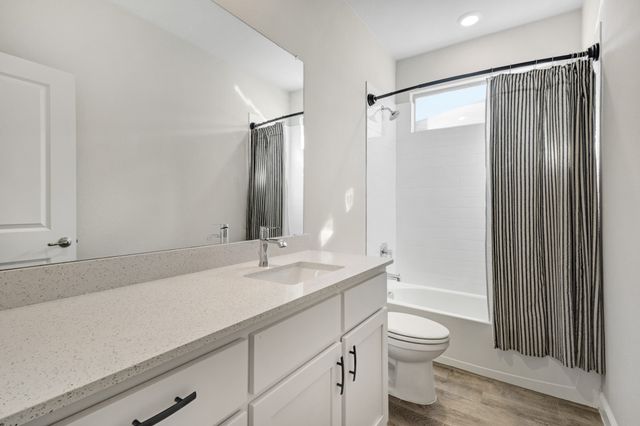 15829 Farringdon Street, Fort Worth, TX 76247