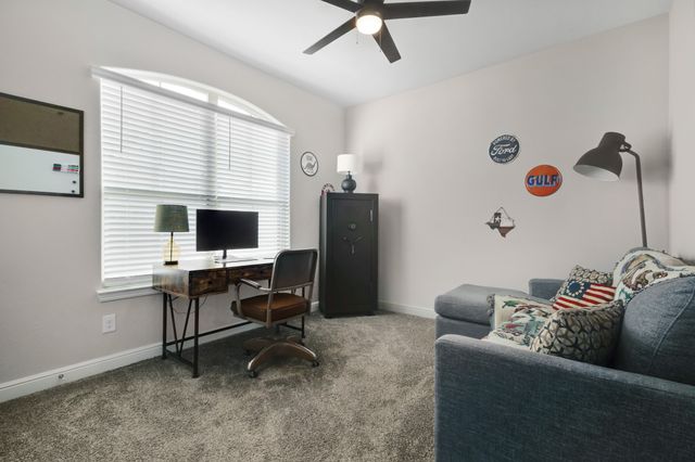 15829 Farringdon Street, Fort Worth, TX 76247