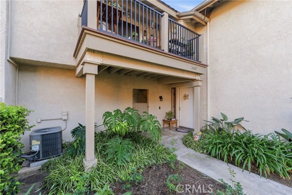 16865 Donwest, Tustin, CA 92780