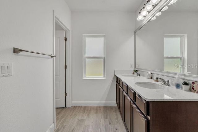 187 HYDRA WAY, Groveland, FL 34736