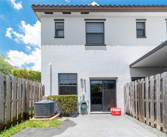 11232 SW 249th St, Homestead, FL 33032