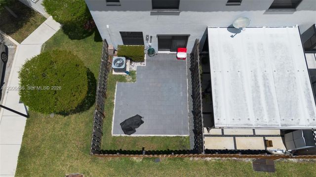 11232 SW 249th St, Homestead, FL 33032