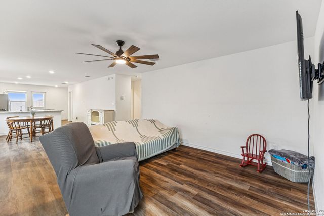 12016 moo cow, San Antonio, TX 78254