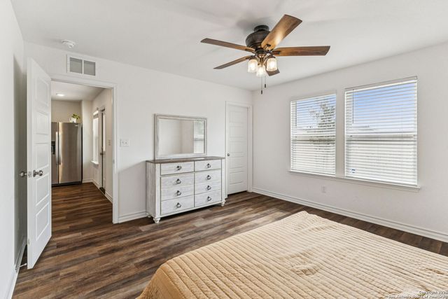 12016 moo cow, San Antonio, TX 78254