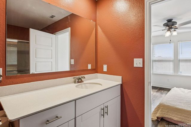 12016 moo cow, San Antonio, TX 78254