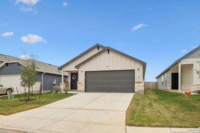 12016 moo cow, San Antonio, TX 78254