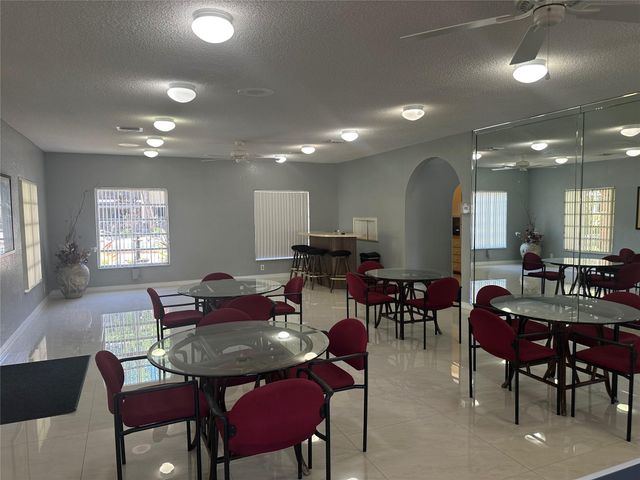 251 S Cypress Rd 127, Pompano Beach, FL 33060