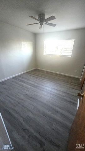 220 E 9th Street, Bakersfield, CA 93307