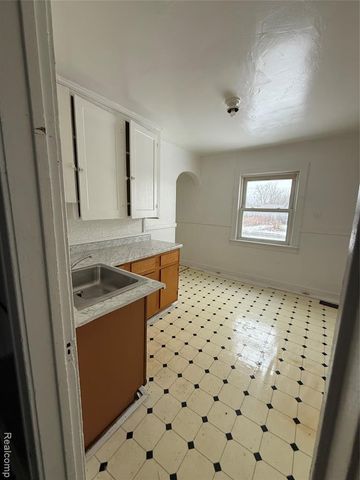 14622 Faircrest Street, Detroit, MI 48205