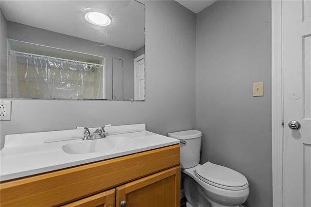 289 Mowry Street, Woonsocket, RI 02895