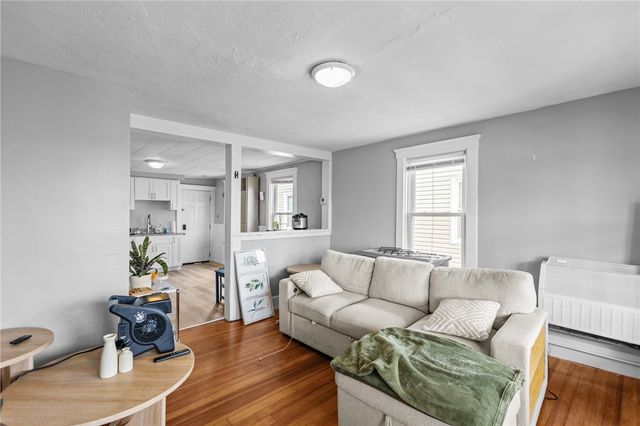 289 Mowry Street, Woonsocket, RI 02895