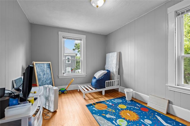 289 Mowry Street, Woonsocket, RI 02895