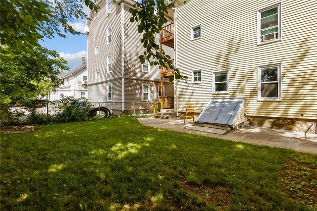 289 Mowry Street, Woonsocket, RI 02895