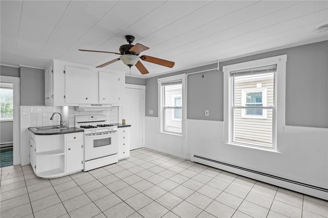 289 Mowry Street, Woonsocket, RI 02895