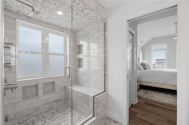 3252 Sandpiper RD, Virginia Beach, VA 23456