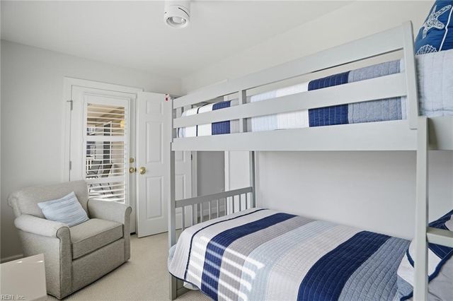 3252 Sandpiper RD, Virginia Beach, VA 23456