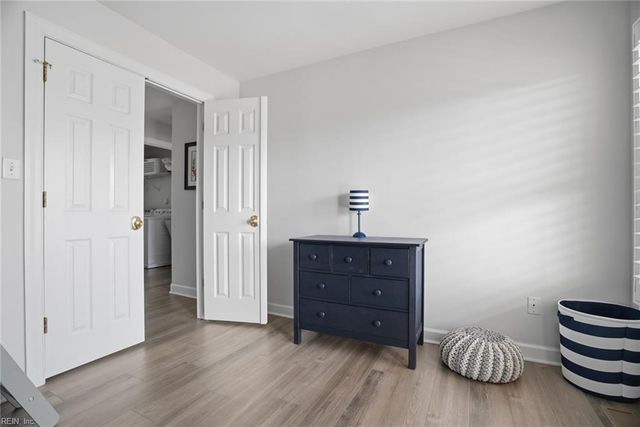 3252 Sandpiper RD, Virginia Beach, VA 23456