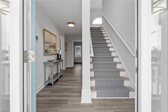 3252 Sandpiper RD, Virginia Beach, VA 23456