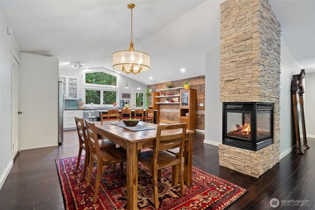 21337 Eagle Sky Place, Poulsbo, WA 98370