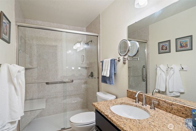 21337 Eagle Sky Place, Poulsbo, WA 98370