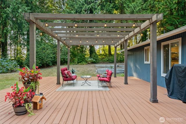 21337 Eagle Sky Place, Poulsbo, WA 98370