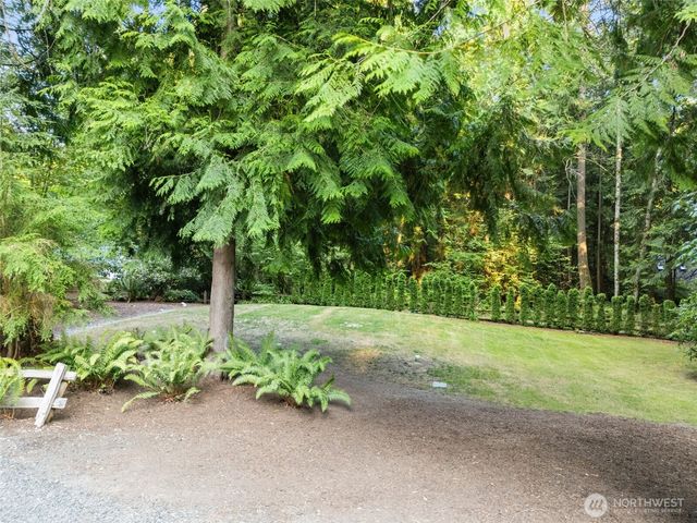21337 Eagle Sky Place, Poulsbo, WA 98370