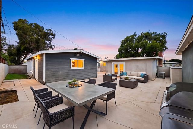 2335 Carfax, Long Beach, CA 90815