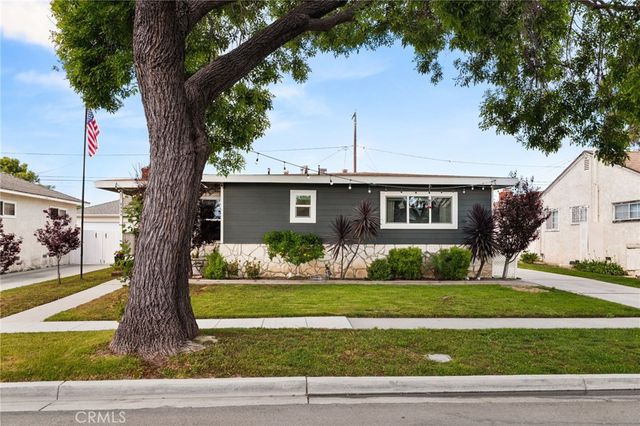 2335 Carfax, Long Beach, CA 90815