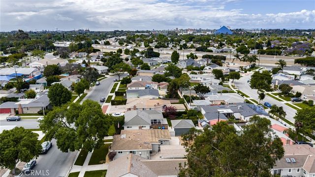 2335 Carfax, Long Beach, CA 90815