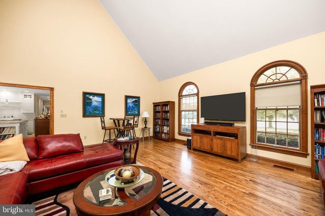 5541 E NITHSDALE DR, Salisbury, MD 21801