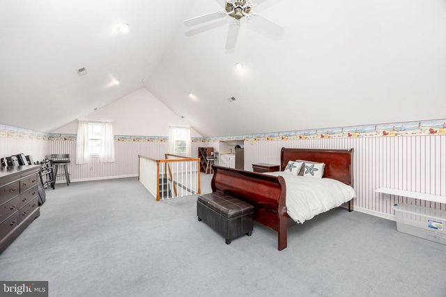 5541 E NITHSDALE DR, Salisbury, MD 21801