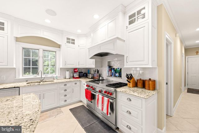 5541 E NITHSDALE DR, Salisbury, MD 21801