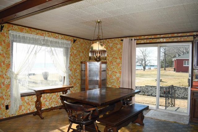 1197 S Bay Drive, Tawas City, MI 48763