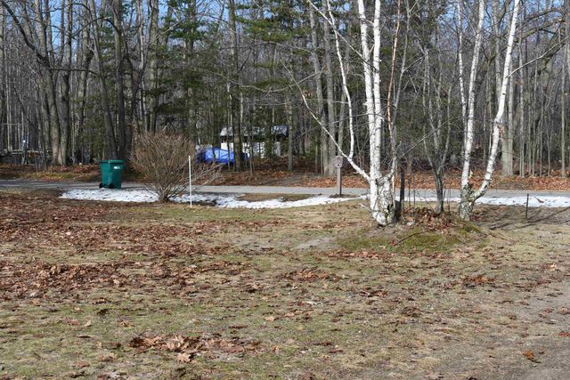 1197 S Bay Drive, Tawas City, MI 48763