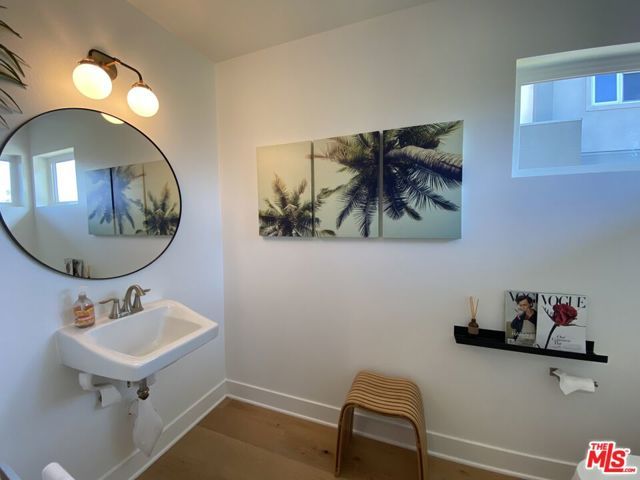 2753 Waverly Drive 801, Los Angeles, CA 90039
