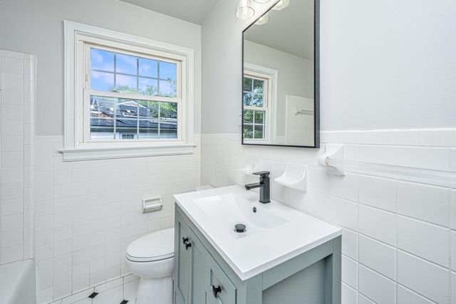 2712 Clarkin Avenue, North Charleston, SC 29405